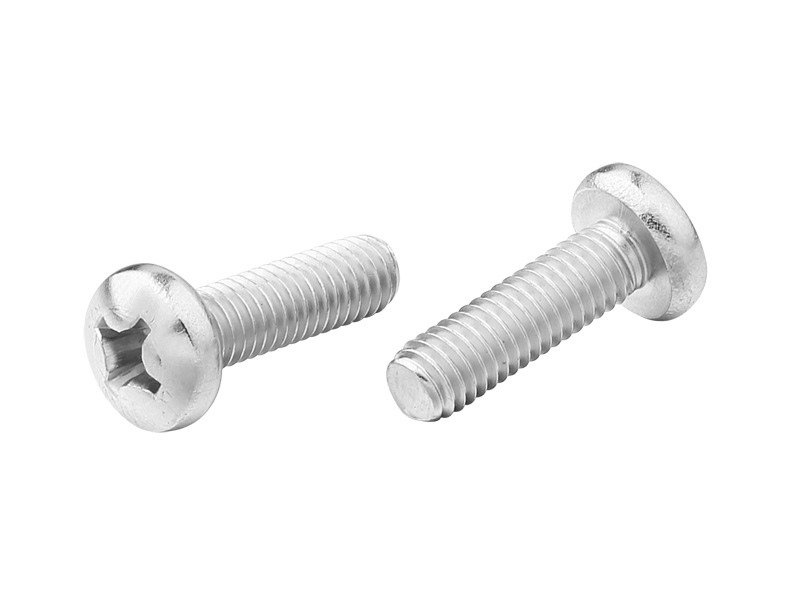 Cross head screw